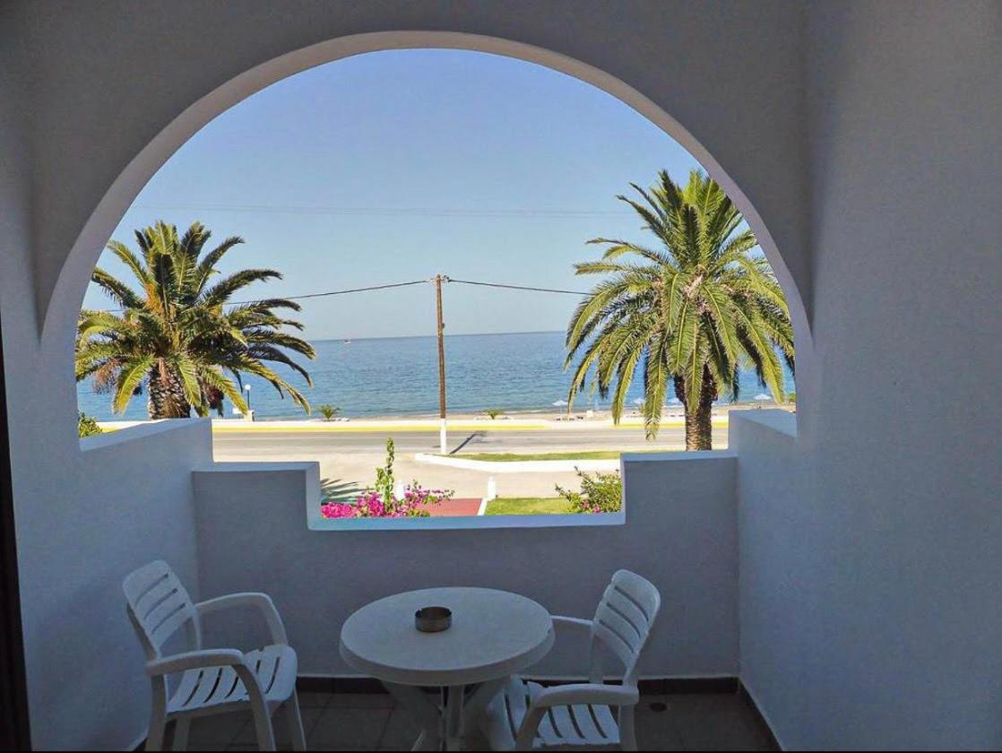Mediterranean Hotel Карпатос Экстерьер фото